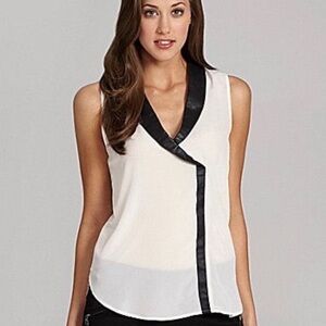 White Patterson J Kincaid With Black Leather Trim Lightweight Top XS